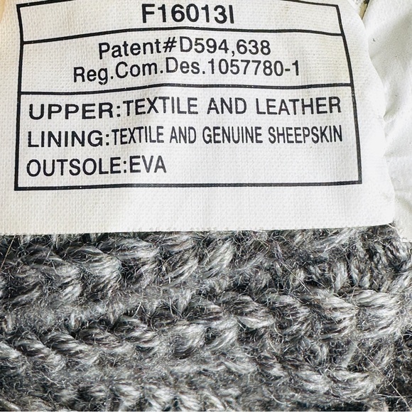 UGG Australia Cardy Classic 2 Button Knit Tall Sweater Boots 5819 Gray Women's 9 - Picture 10 of 12